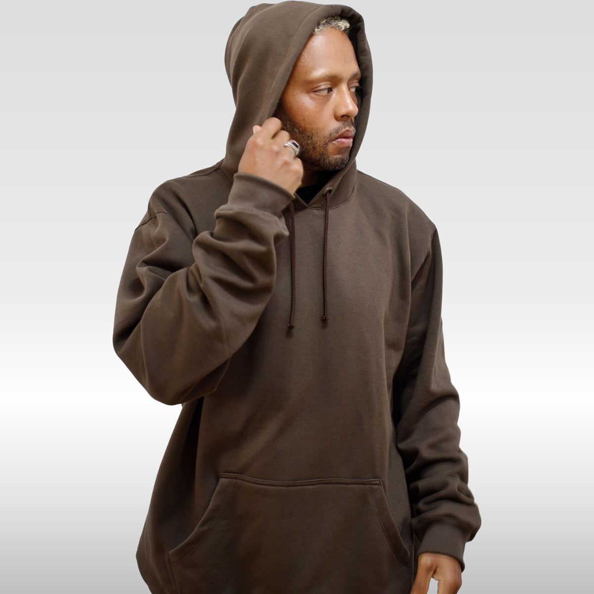 Moletom Canguru Oversized Cacau Peluciado 2 Cabos | 75% Algodão 25% Poliéster | Streetwear | Switch Factory
