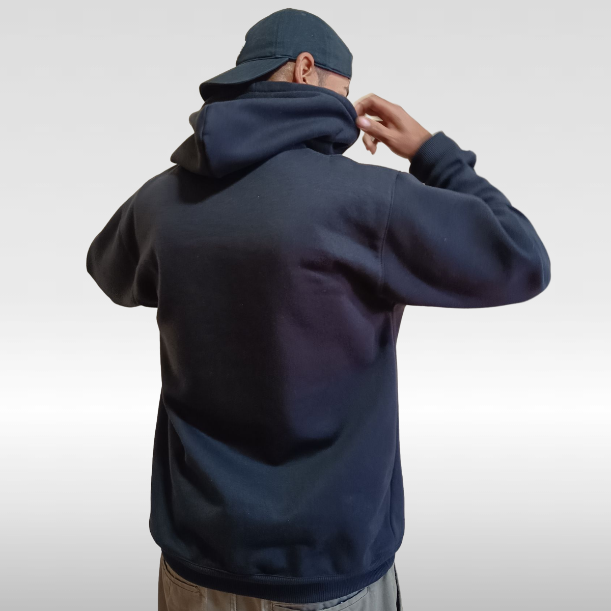 Moletom Canguru Oversized Preto Felpado 3 Cabos 280g | 50% Algodão 50% Poliéster | Streetwear | Switch Factory