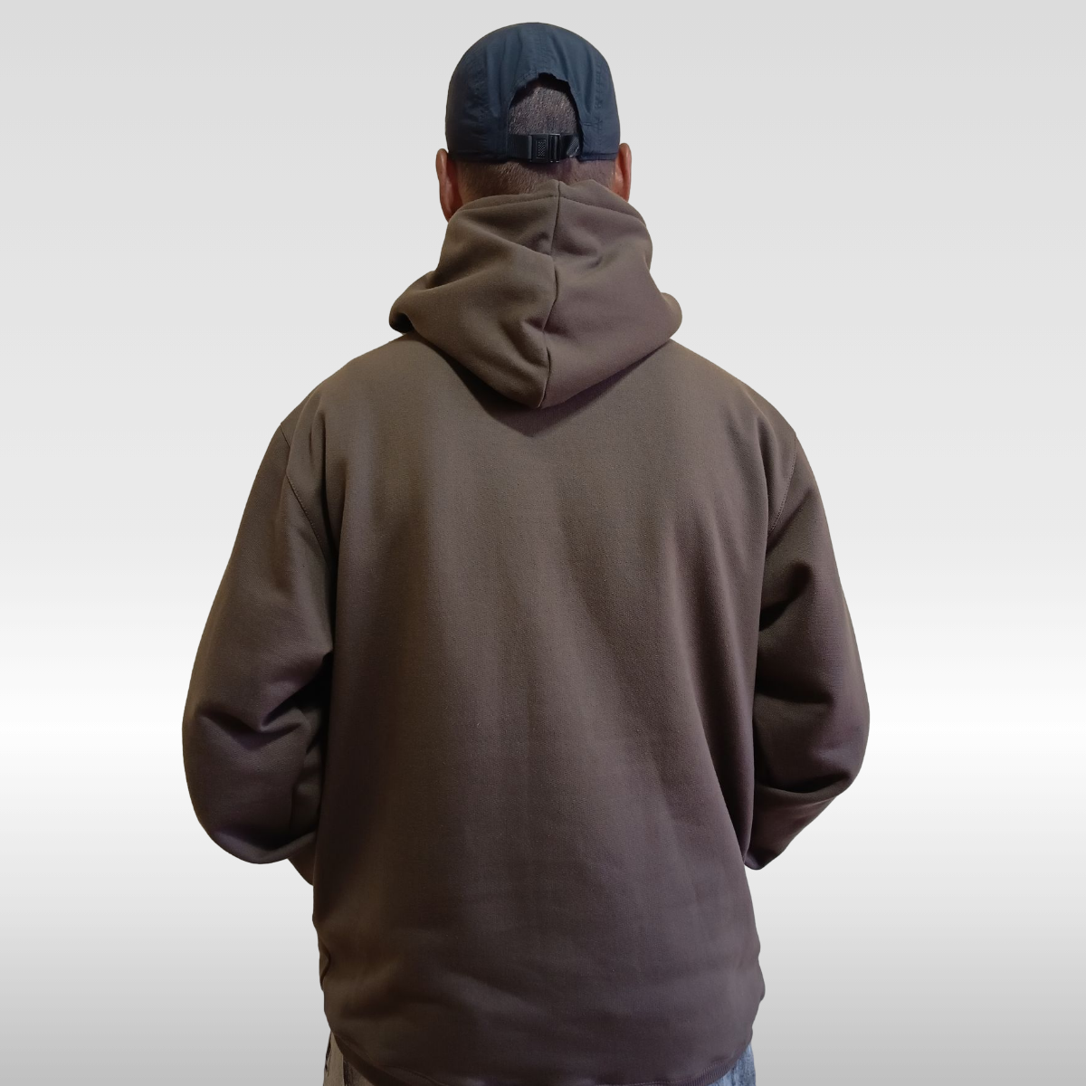 Moletom Canguru Oversized Cacau Peluciado 2 Cabos Sem Ilhós | 75% Algodão 25% Poliéster | Streetwear | Switch Factory